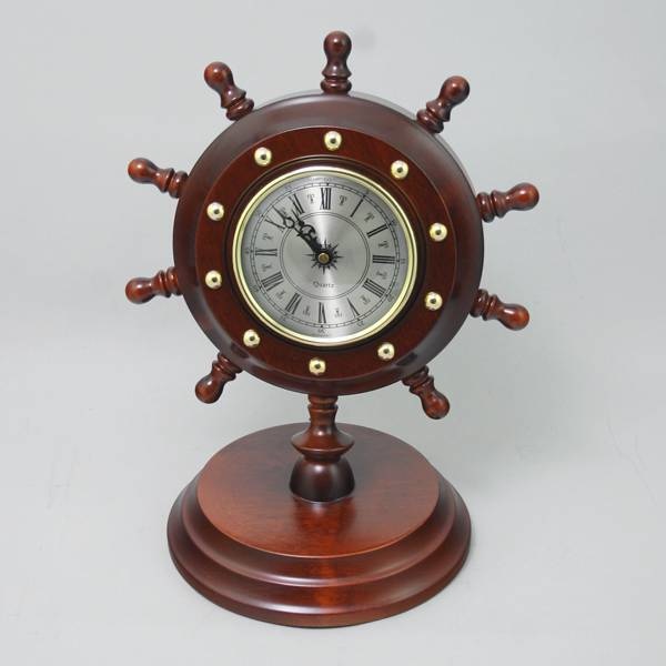 Часы деревянные "Марина"