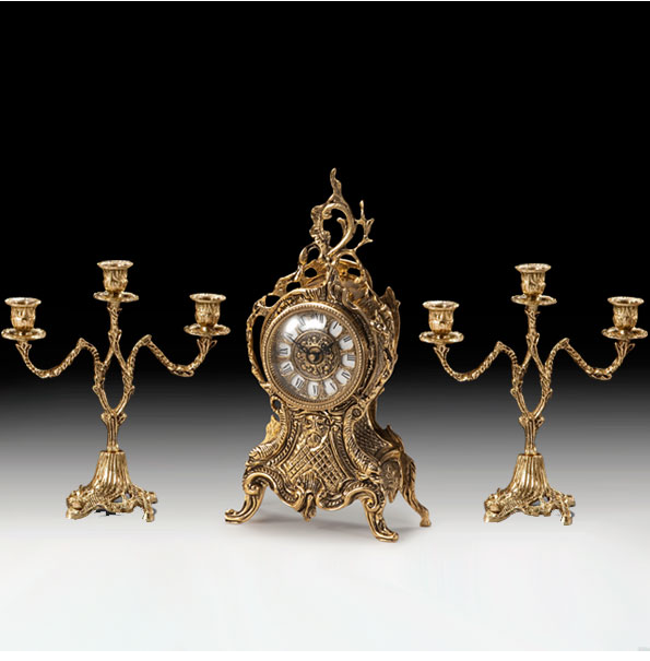 Часы каминные с канделябрами на 3 свечи (бронза, золото) Испания    