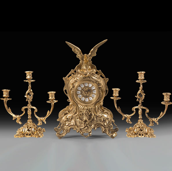 Часы каминные с орлом и канделябрами на 3 свечи (бронза, золото) Испания  