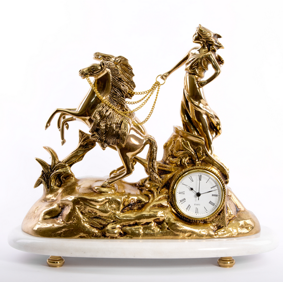 Часы каминные "Аврора - Богиня Утреней Зари" h31х36х16,5см (латунь, золото) Италия